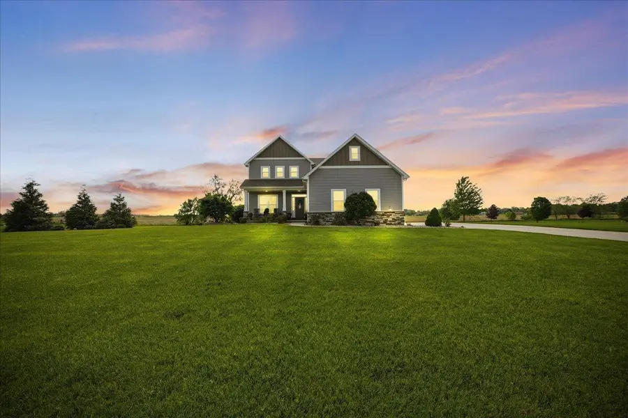 380 E Augustine Drive, Valparaiso, IN 46383 - #2