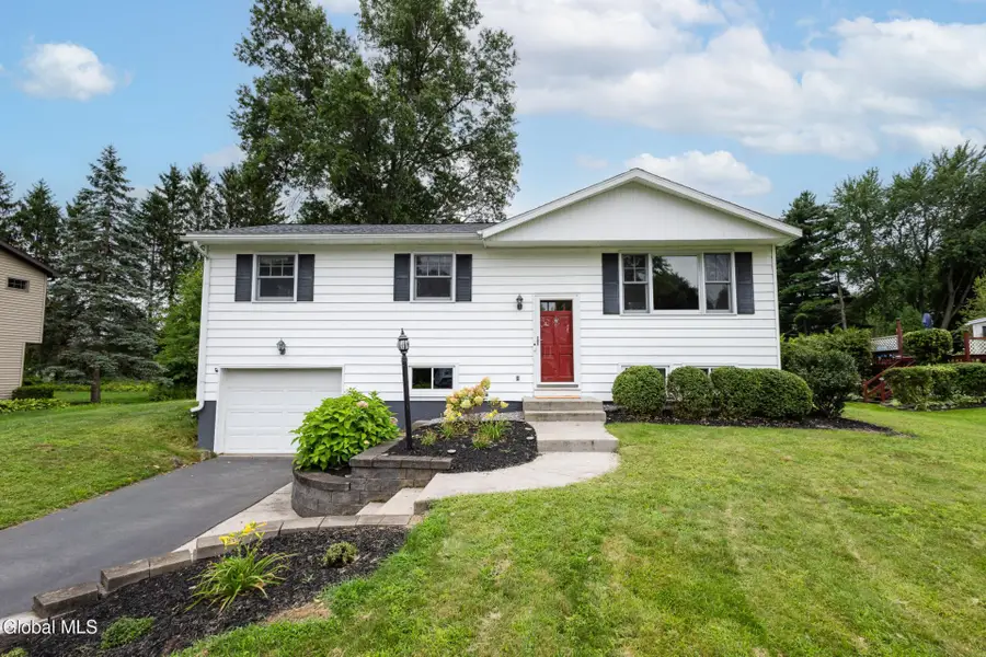 32 Comely Lane, Latham, NY 12110 - #3