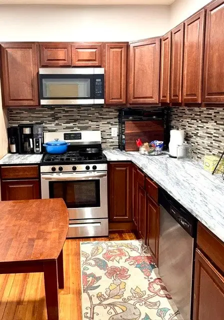 138 Doyle Avenue #1, Providence, RI 02906 - #2