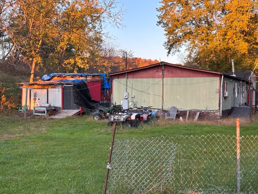97 Square Lane, New Cumberland, WV 26047 - #2