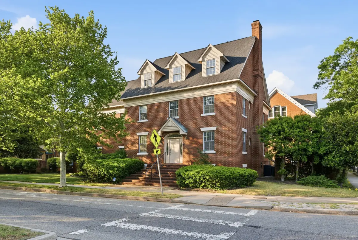 300 W Olney Road, Norfolk, VA 23507 - #1