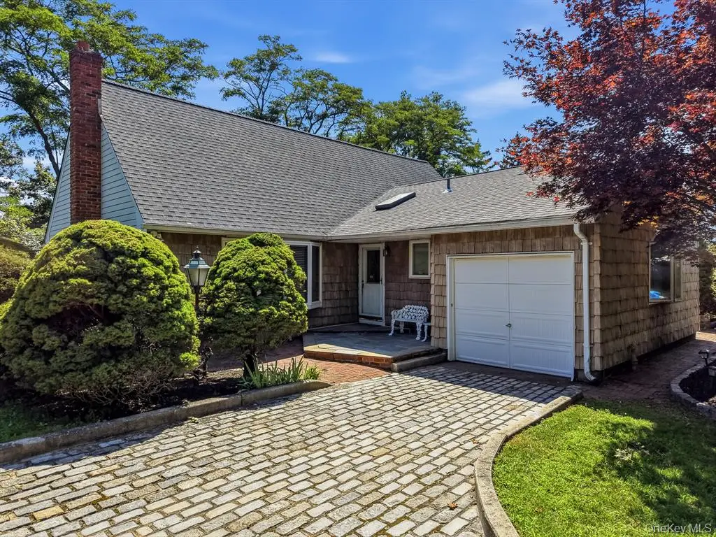 10 Arcadia Drive, Dix Hills, NY 11746 - #1