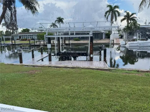 5 Clearview Boulevard, Fort Myers Beach, FL 33931