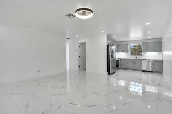 4098 Linda Lane, Palm Springs, FL 33406