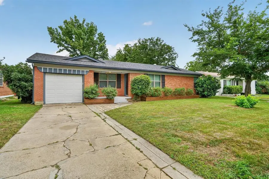 1008 Zelda Drive, Hurst, TX 76053 - #3