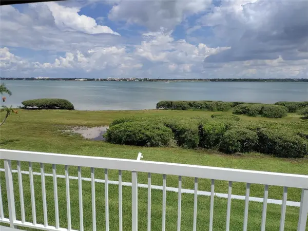 1451 GULF BOULEVARD #209, CLEARWATER BEACH, FL 33767