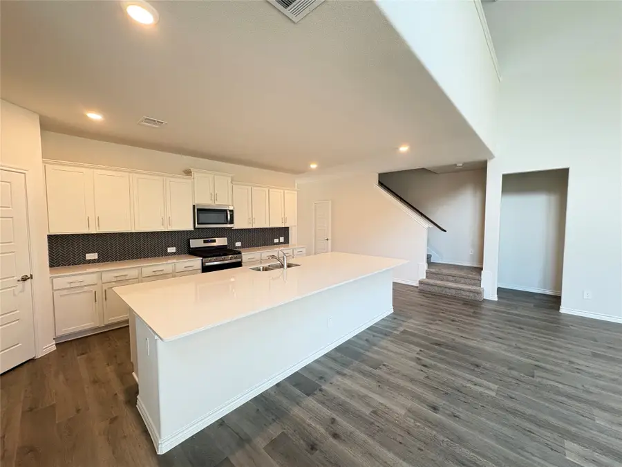 9817 Cherrywood Way, Aubrey, TX 76227 - #3