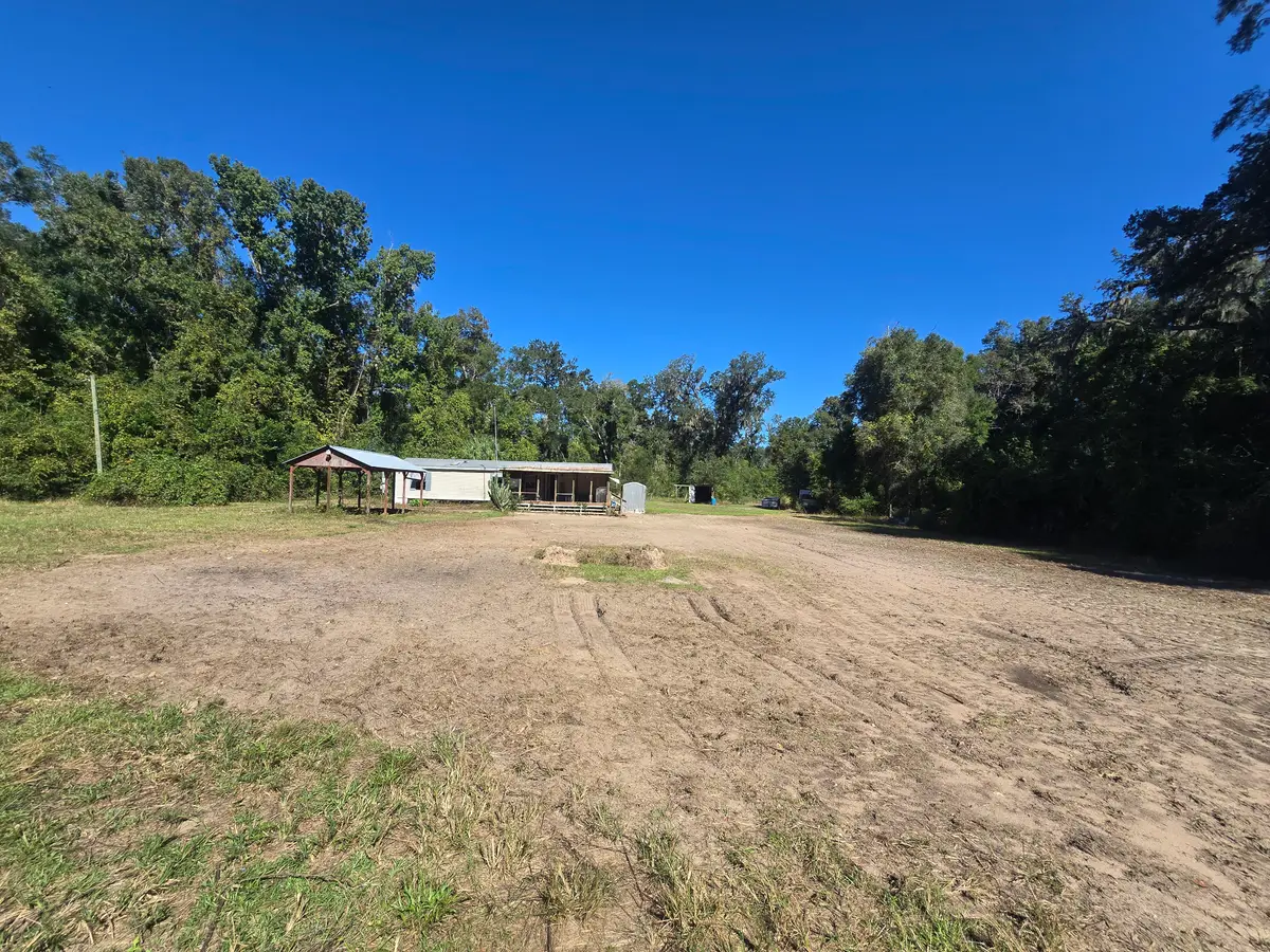 1562 NE 173rd Ave, Old Town, FL 32680 - #1