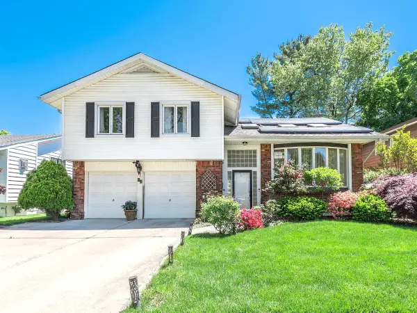 56 Soundview Drive, Port Washington, NY 11050
