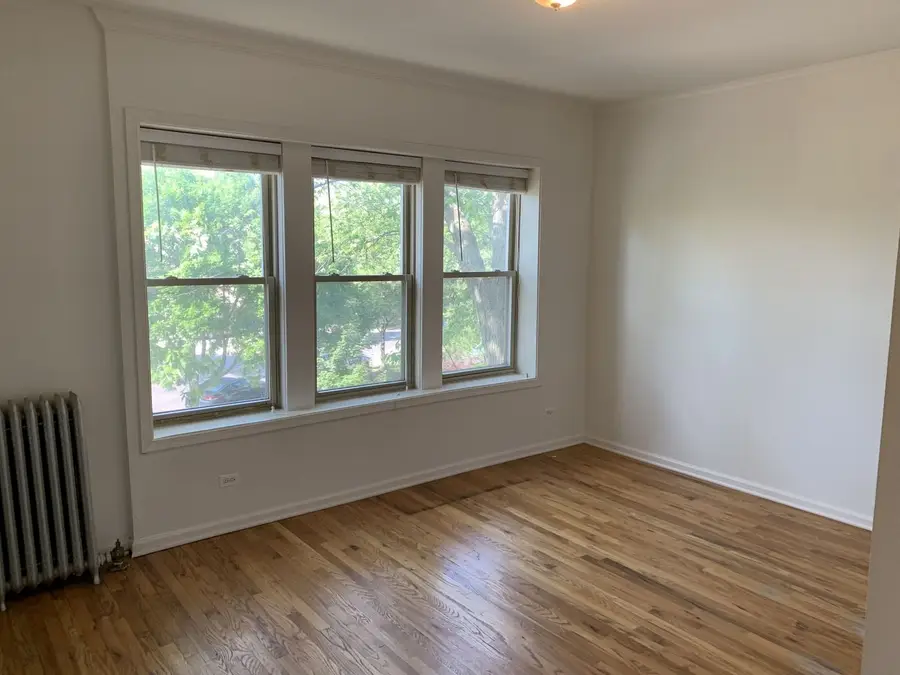 1943 W Chase Avenue #2, Chicago, IL 60645 - #2