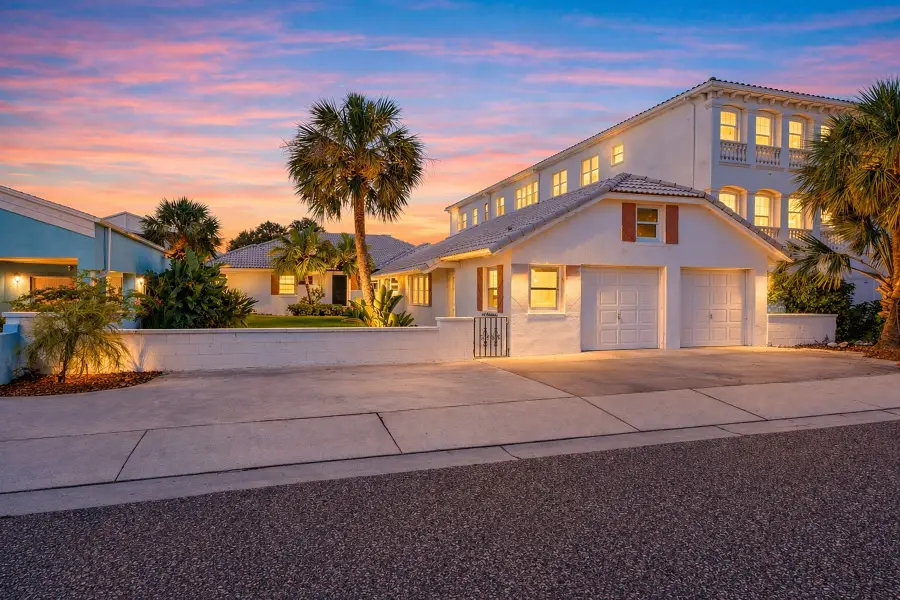 18206 Sunset Boulevard, Redington Shores, FL 33708 - #3