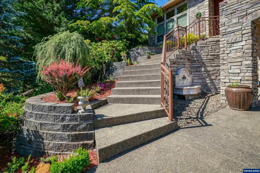 6147 Quail Hollow St, Salem, OR 97306 - #3