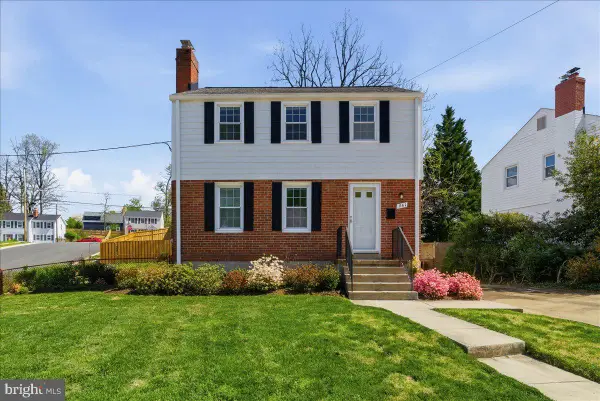 941 Patrick Henry Dr, ARLINGTON, VA 22205