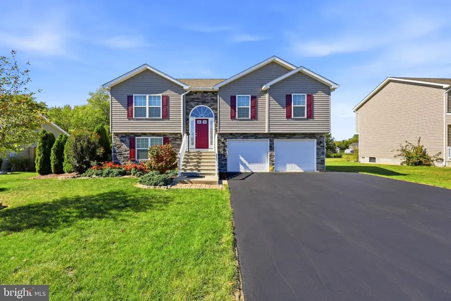 259 Melville Dr, Inwood, WV 25428 - #2