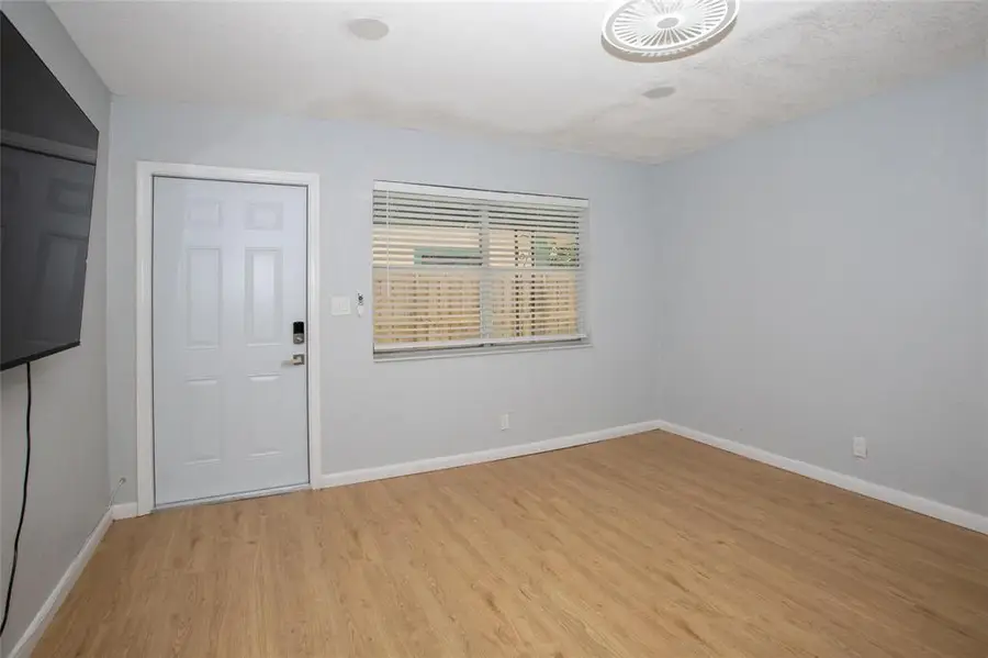 1135 NW 6th Avenue #B, Fort Lauderdale, FL 33311 - #3