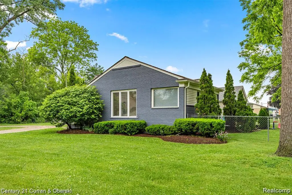 29118 Clarita Street, Livonia, MI 48152 - #1