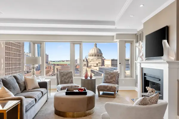 100 Belvidere Street #7A, Boston, MA 02116