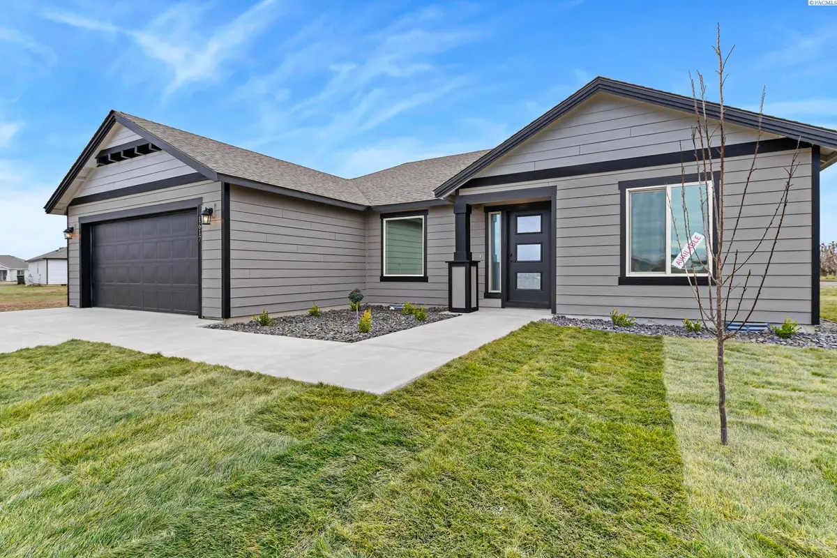 1617 Parkwood Ct, Grandview, WA 98930 - #1