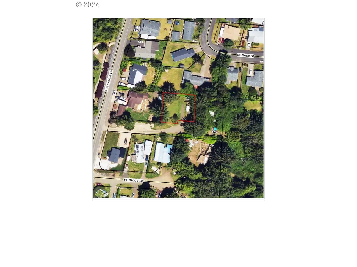 1435 S Crestline Dr, Waldport, OR 97394 - Image #1