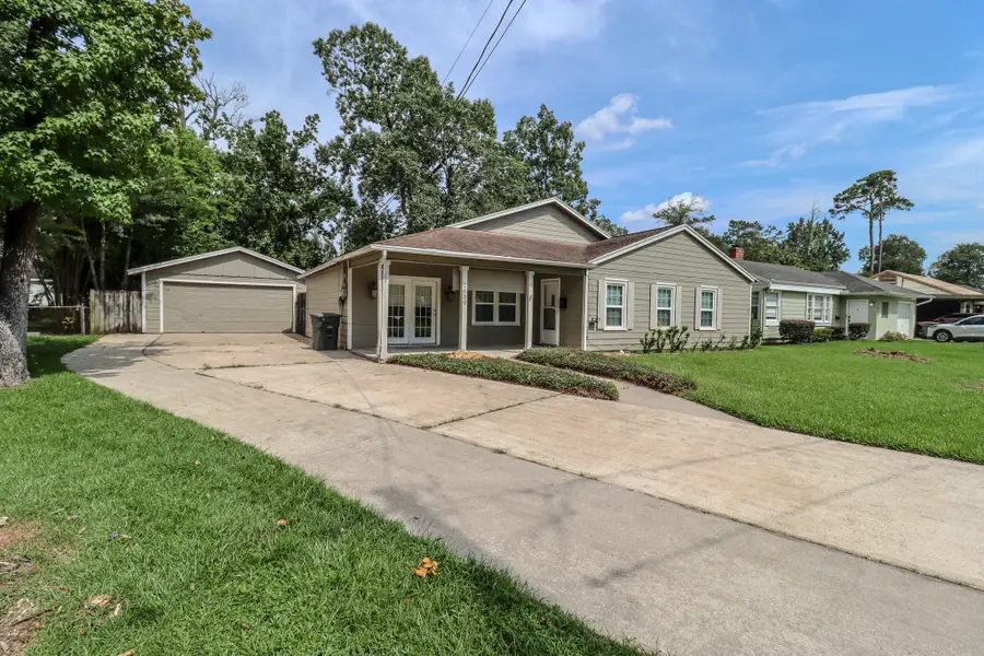 1630 Central Drive, Beaumont, TX 77706 - Image #3