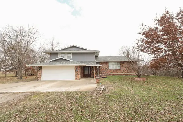 1352 Highway A, Moberly, MO 65270