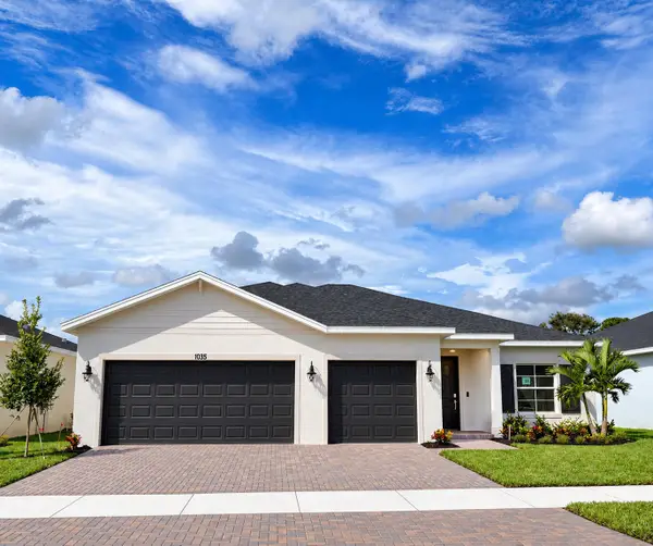 1035 SE Mandy Place, Stuart, FL 34997