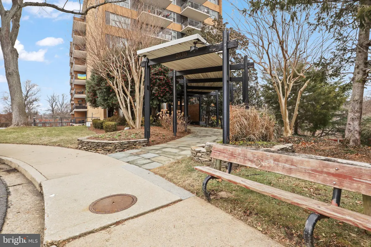 2030 N Adams St #911, Arlington, VA 22201 - #1