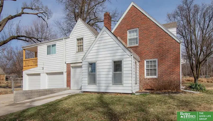 2002 N 55 Street, Omaha, NE 68104 - #2