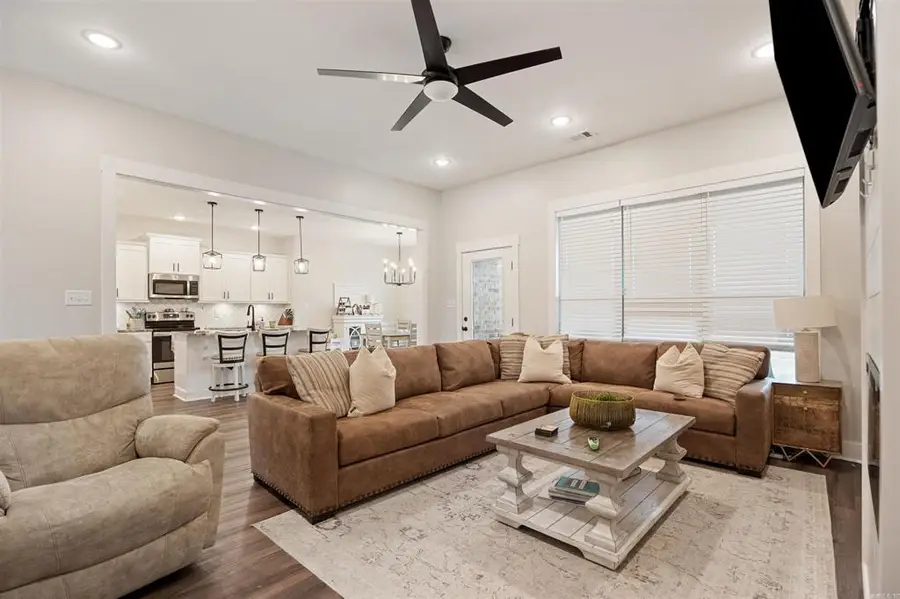 114 Eva Lane, Brookland, AR 72417 - #3