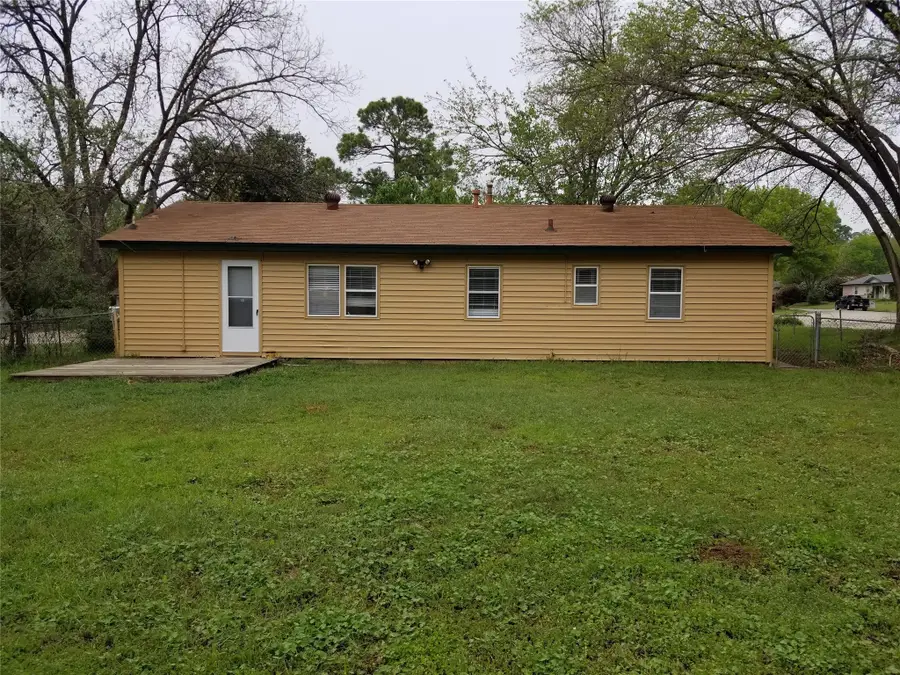 1806 Friar Tuck Drive, Arlington, TX 76013 - Image #2