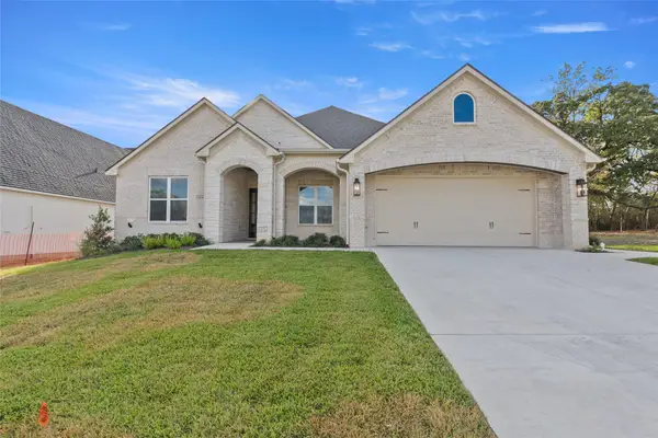 2836 Persimmon Ridge Court, Bryan, TX 77807-4858