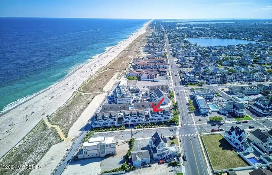 900 Ocean Avenue, Point Pleasant Beach, NJ 08742 - #2