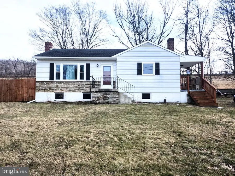 10314 Hyndman Road, Manns Choice, PA 15550 - #2
