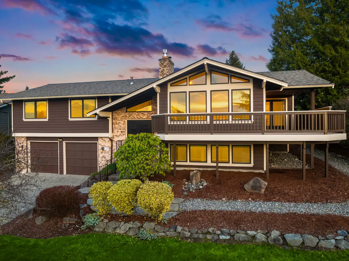 6210 105th Avenue Ne, Kirkland, WA 98033 - #1