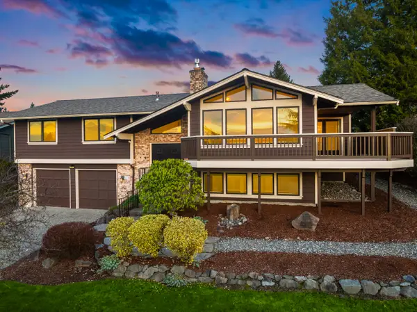 6210 105th Avenue Ne, Kirkland, WA 98033