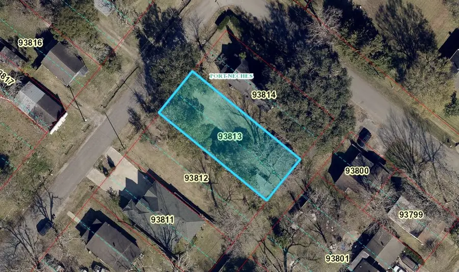 108 Sycamore Street, Port Neches, TX 77651 - Image #2