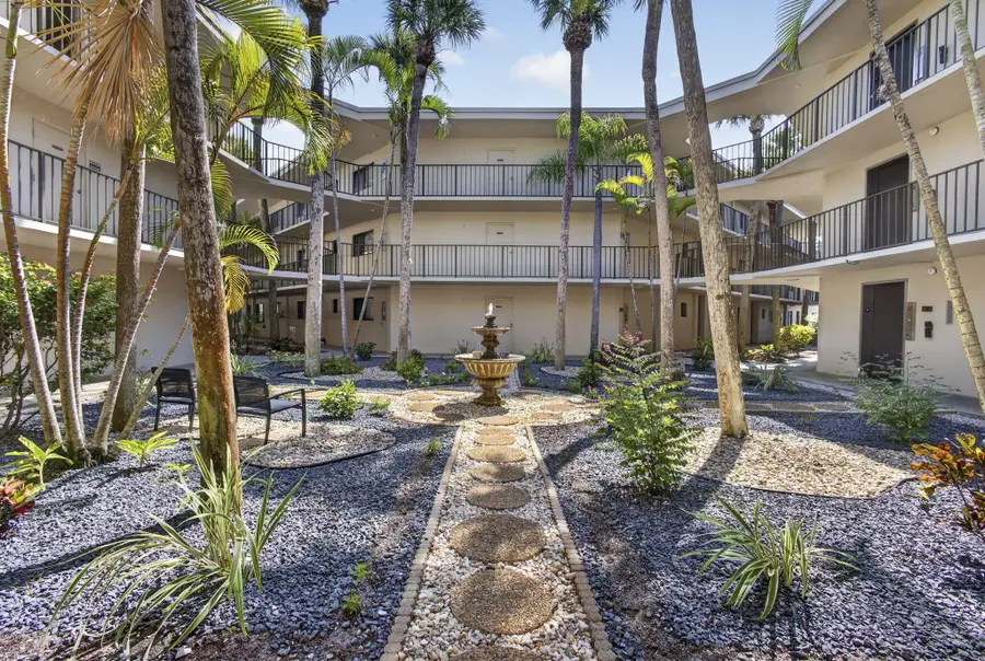 5340 Las Verdes Circle #307, Delray Beach, FL 33484 - #3