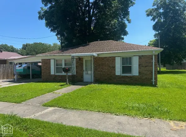 165 E Poplar, Piggott, AR 72454