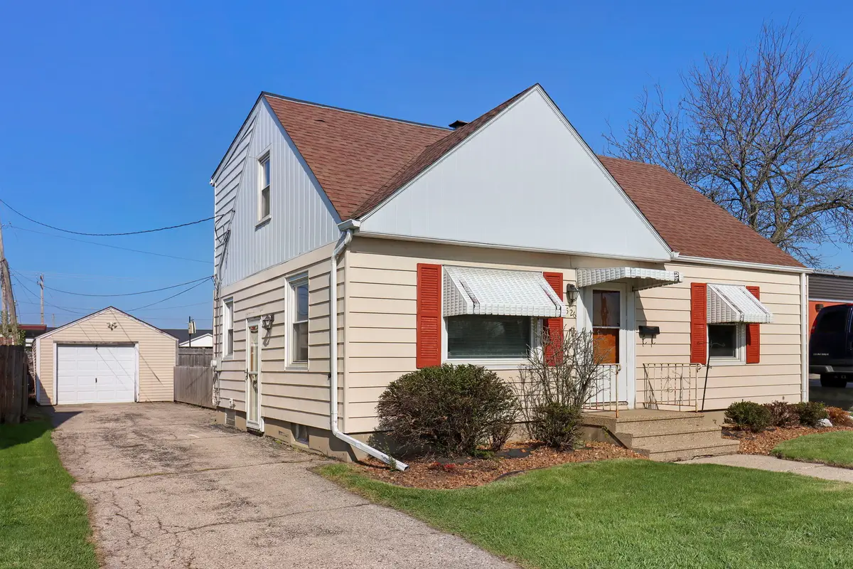 7526 38th Ave, Kenosha, WI 53142 - #1