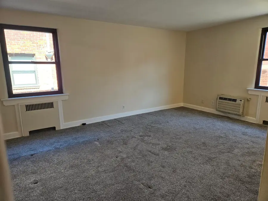 65 Henry Ave , C, Palisades Park, NJ 07650 - #3