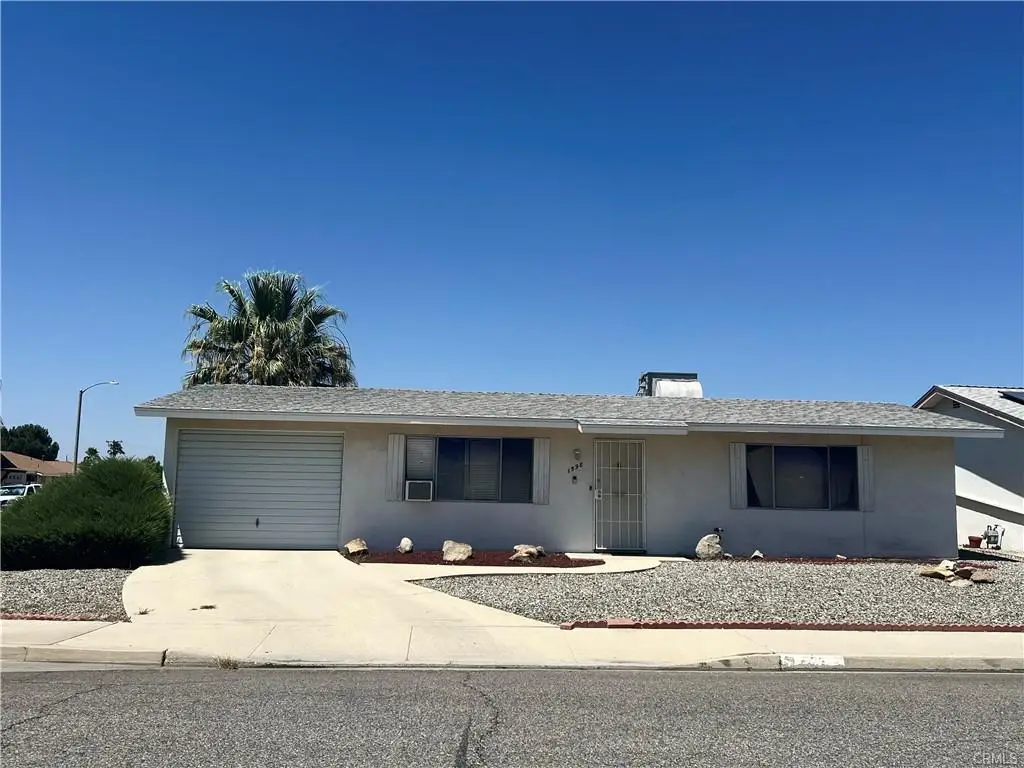 1598 W Wesley, Hemet, CA 92543 - #1