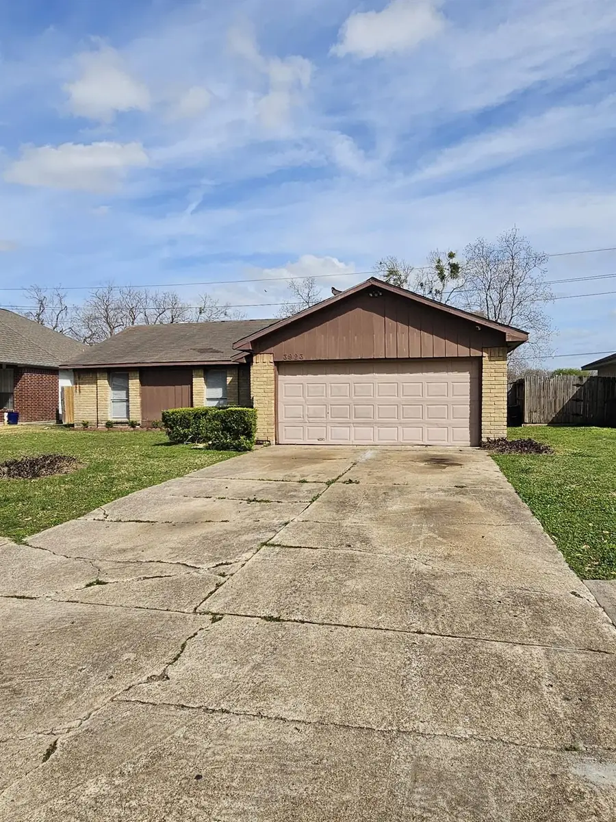 3923 Cedar Gardens Drive, Houston, TX 77082 - #2