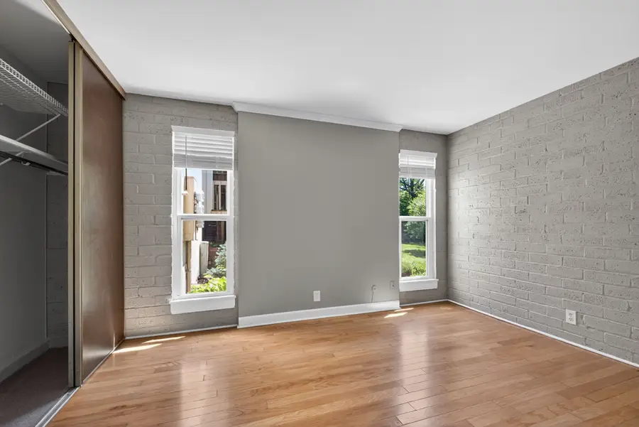 632 Coeur De Royale Drive #B, Creve Coeur, MO 63141 - #2