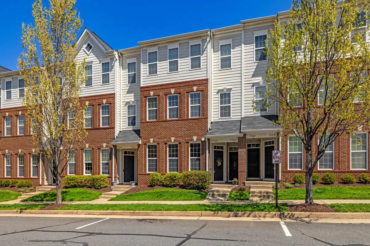 19464 Promenade Dr, Leesburg, VA 20176 - #1