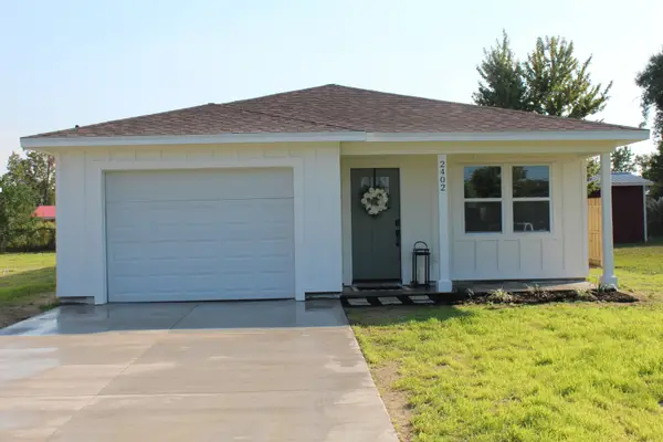 2402 E 16th Court, Panama City, FL 32405