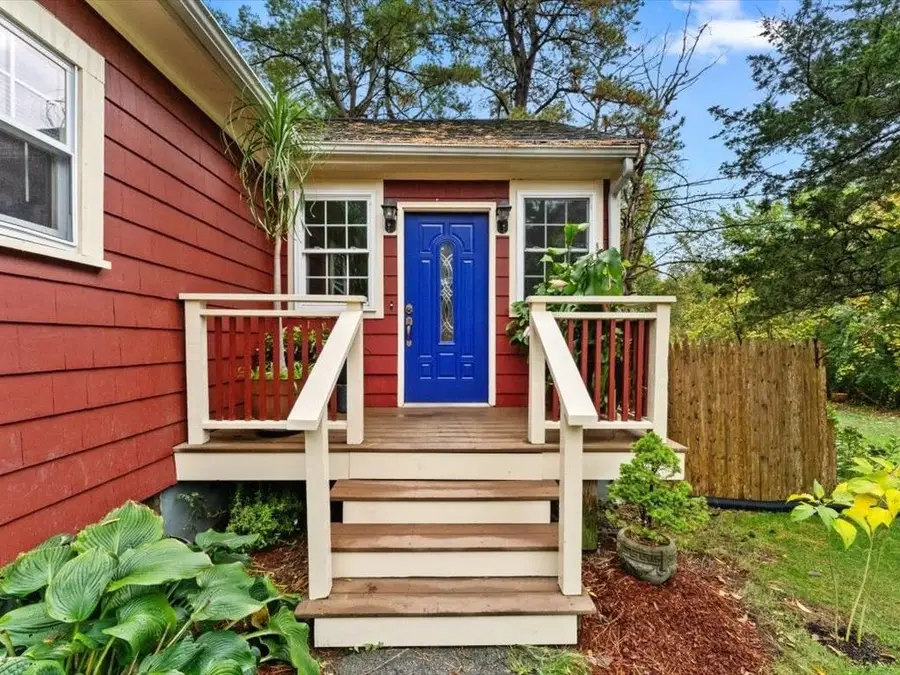 290 East Street, Westwood, MA 02090 - #2