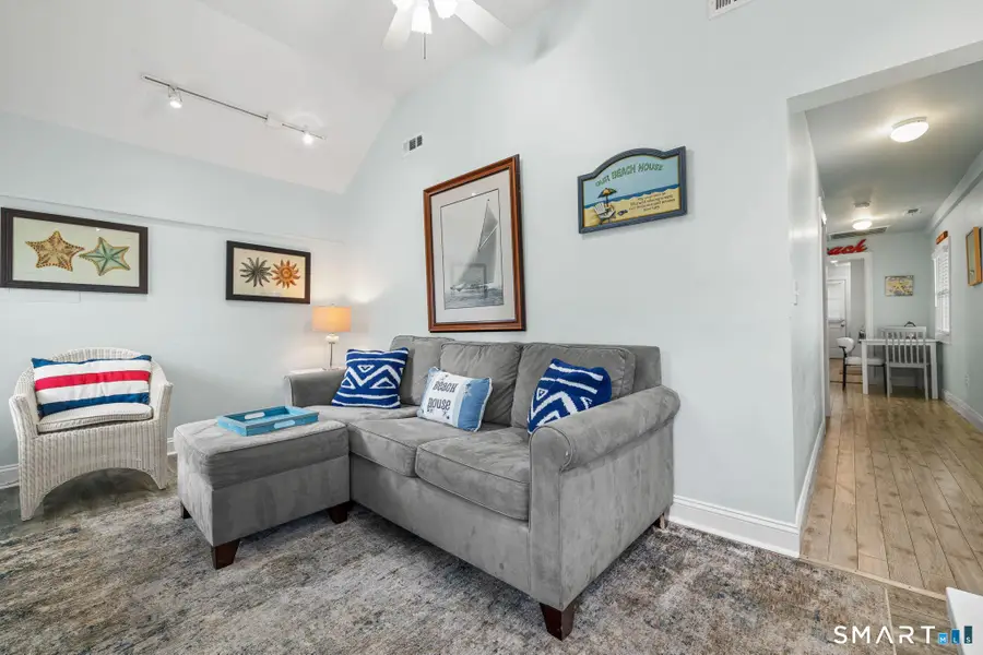 108 College Place, Fairfield, CT 06824 - #3