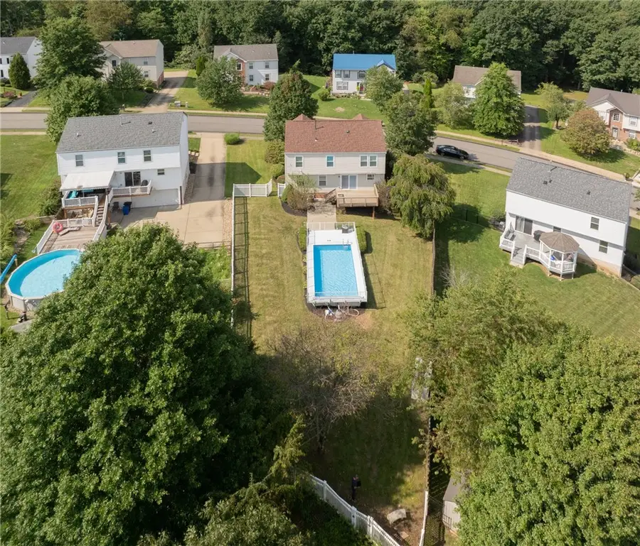 1421 Sandstone Dr, Tarentum, PA 15084 - #3
