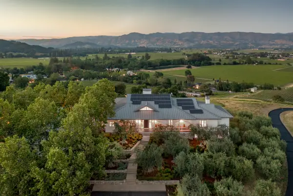 3075 Dry Creek Road, Napa, CA 94558