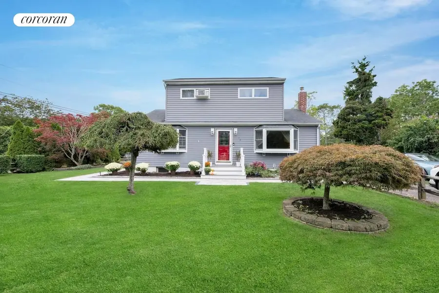 70 Fanning Avenue, Hampton Bays, NY 11946 - Image #2